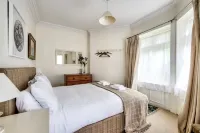 GuestReady - Peaceful 2Br Near Holyrood Park - บังกะโล