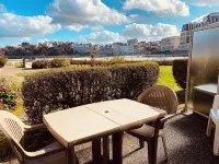 Résidence le Crystal Hotels in Dinard