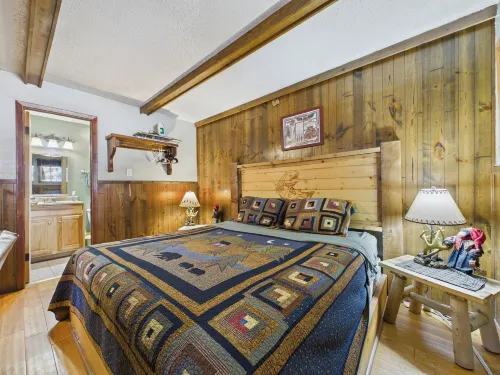 Whispering Pine Cabins - Wifi