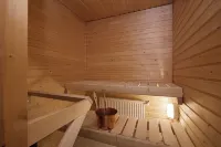 Bright 1BR Apt with Sauna & Balcony - Apartments
