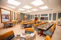 Hotel Chandela Khajuraho - breakfast