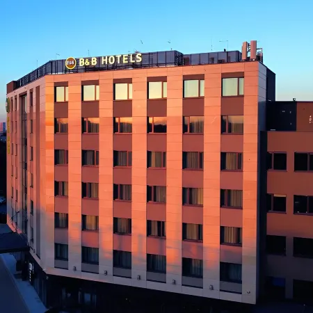B&B Hotel Warsaw East Отели рядом с достопримечательностью «Прага Южная»