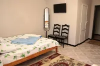 Chetyre Sezona Hotel - Pet friendly