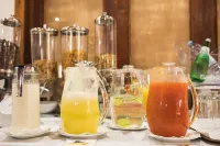 Hotel Praia - breakfast