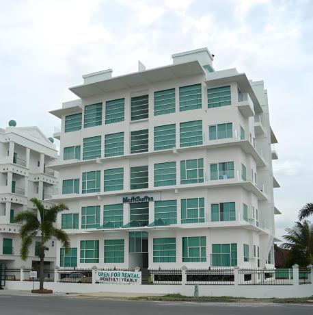 Mciti Suites Hotele w: Miri