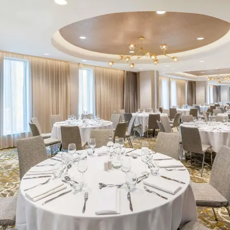 Novotel Leicester Отели рядом с достопримечательностью «Улица Белгрейв-роуд»