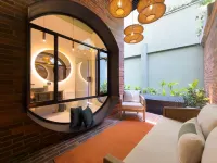 Urbit Garden Hotel Hotels near Laureles