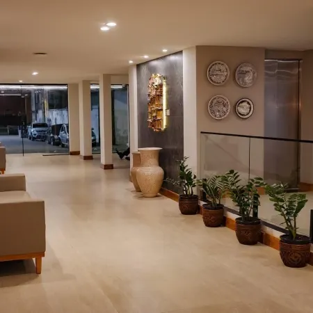 Amazon Seasons Hotel