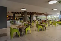 Apartasuites Cerritos Mall - Desayuno