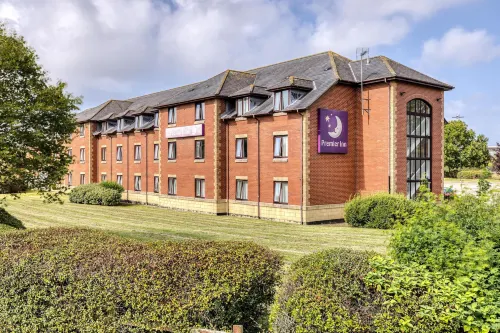 Premier Inn Blackpool East (M55, Jct4) - parking