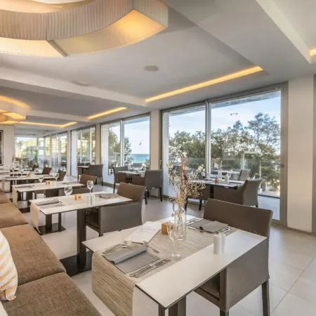 Kyrat Amarac Suites