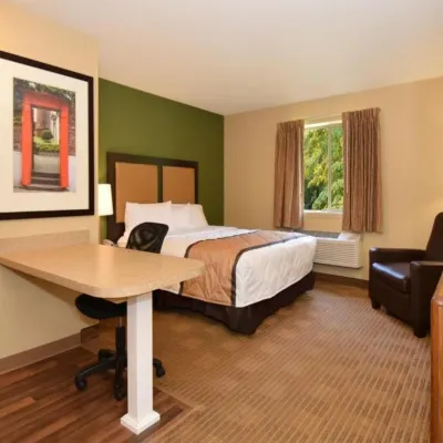 Extended Stay America Suites - Daytona Beach - International Speedway Các khách sạn gần Trung tâm thương mại Volusia