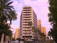 إم إس ايسترانزا مالاجا سنترو Hotels near نقطة مشاهدة غبرالفارو