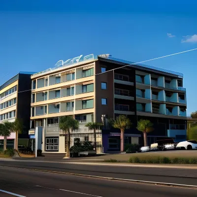Hotel Aroha Отели рядом с достопримечательностью «Тон-Амса»