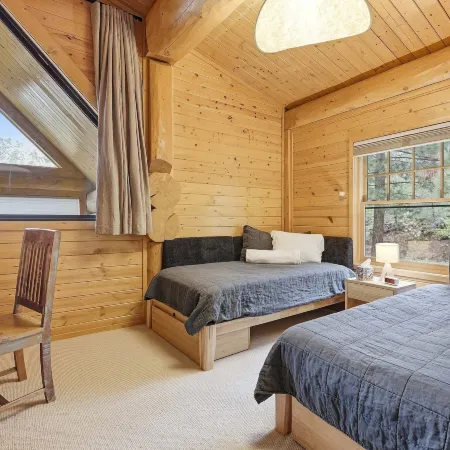 Log Cabin With Shou Sugi Ban Fireplace - Vh401 4 Bedroom Home