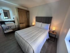 San Jeronimo Suites