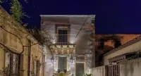 Casa Philomena - Fascino Storico in Centro