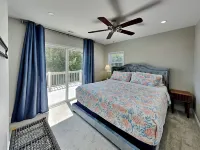 Cindy's Selah - balcony