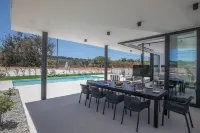 Protaras Elite Pearl Villa Ep14 - Private Pools