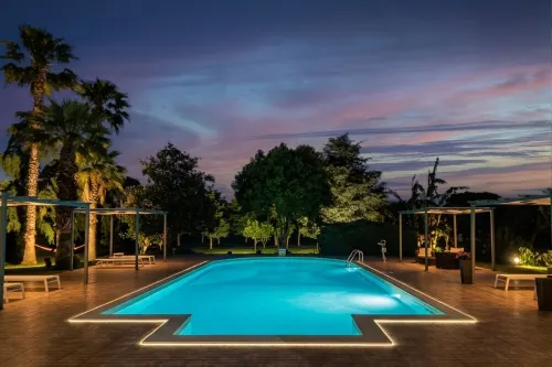 VILLA DELLE LANTANE with Private Pool in a garden of 10,000 m. q. - Pools
