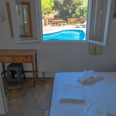 Apartment with Pool and Panorama View