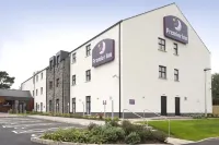 Premier Inn Lisburn - parking