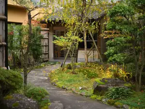 はるみや旅館