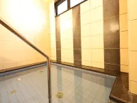 AB Hotel Anjo - ที่มีอ่างอาบน้ำ
