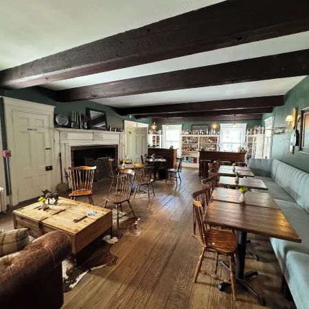 OneSixtyFive, the Inn on Park Row