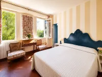 Hotel Club I Pini - Boutique Hotel & Residenza d'Epoca - Beach