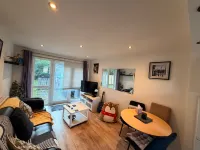 Bungalow Sleeps 4 With Free Parking and Garden - 2 stjerner