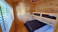 Abbot Trailside Lodging - Homestays