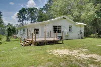 Private Ocean Springs Waterfront Retreat W/Porch - con encanto