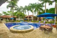 Hotel Boutique Villas de San Sebastián - Kolam Renang