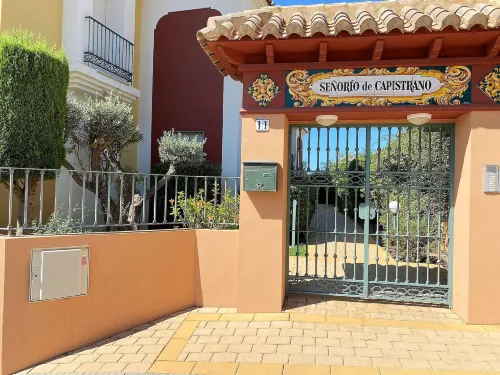 Senorio de Capistrano by Casasol - Huoneistot