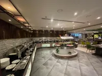 Jacobs Garden Hotel Hotels near Titanic