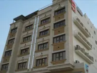 Areen Hotel Al Basateen โรงแรมใกล้วงเวียนโลก