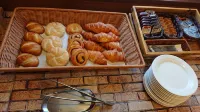 Hotel Route-Inn Iyo-Saijo - Bữa sáng