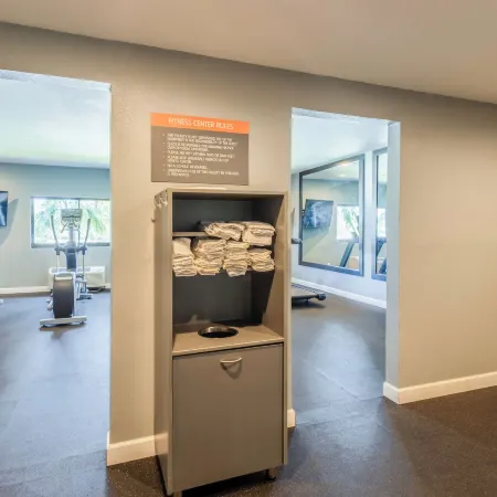 La Quinta Inn & Suites by Wyndham Ft. Myers-Sanibel Gateway