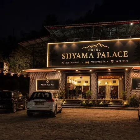 Hotel Shyama Palace