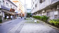 石垣島布瑞克法斯特酒店 - 停車場