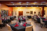 Best Western Plus Belize Biltmore Plaza - breakfast