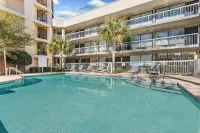 Spark by Hilton Hilton Head Island - parking