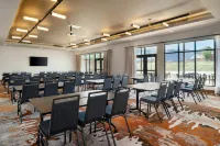 The Hoffmann Hotel Basalt Aspen, Tapestry Collection by Hilton - 4 звезды
