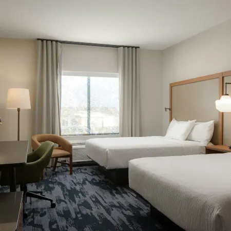 Fairfield by Marriott Inn & Suites Cincinnati Oakley