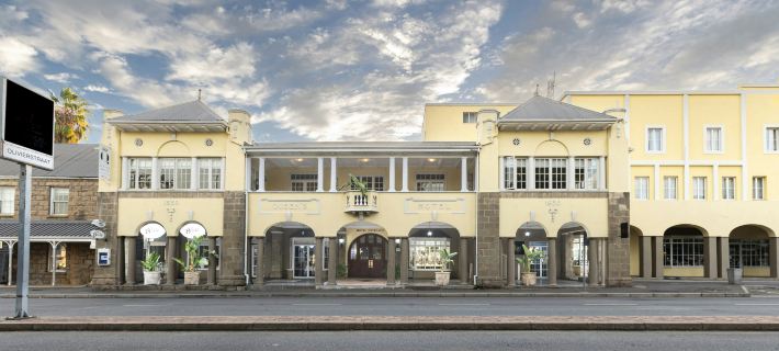 Queens Hotel by Bon Hotels Hotels in Oudtshoorn