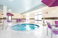Hampton Inn & Suites Sandusky/Milan - Wifi