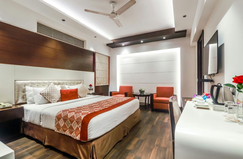 Hotel Grand Godwin - Near New Delhi Railway Station - Free Airport Pick-up