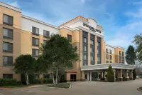 SpringHill Suites Dallas Addison/Quorum Drive - Kitchens