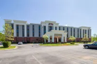 Hampton Inn & Suites Huntsville Hampton Cove - parking